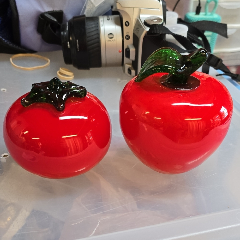 Murano Glass Tomato And Apple?
